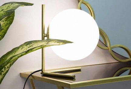 Lampade di design Made in Italy per interni - Modalyssa Store Lampada di design Made in Italy con finiture curate e stile moderno